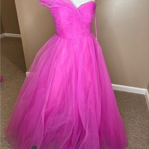 Mac Duggal One-Shoulder Magenta Dress
